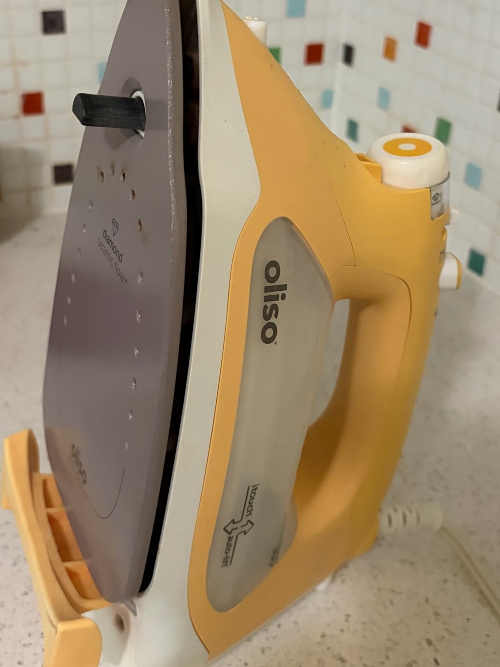 New no box Oliso Yellow TG 1600 Pro Plus full size steam iron